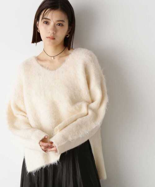 NATURAL BEAUTY BASIC（ナチュラルビューティーベーシック） Vネック