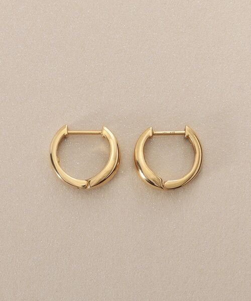 Ｋ18 ピアス COCOSHNIK ピアス K18ペアシェイプ スタッドピアス レディース