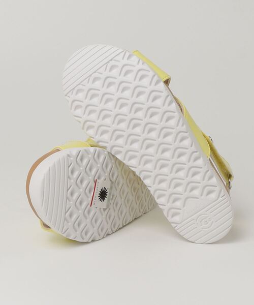 UGG イエロー ファー サンダル　21cm おまけ付 UGG LAALAA ララ ファー ビーサン イエロー もこもこ