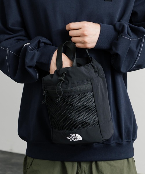 THE NORTH FACE 黒 ブラック リュック ショルダー ノースフェイス THE NORTH FACE 黒 ブラック リュック ショルダー ノースフェイス