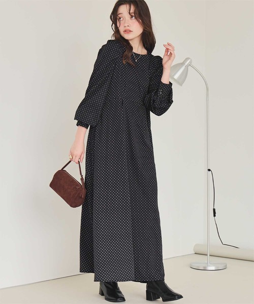 未使用　リバティ　24年　袖ギャザーワンピース　ボリュームスリーブ　日本製 titivate（ティティベイト） ワンピース ボリュームギャザースリーブ