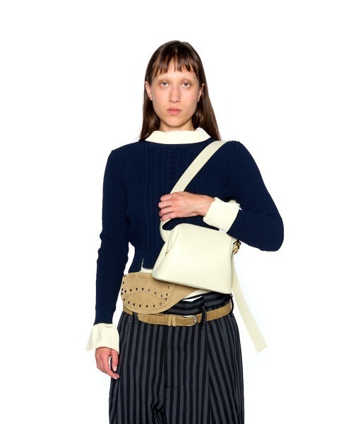 OSOI」 ショルダーバッグ ONE SIZE ブラック レディース