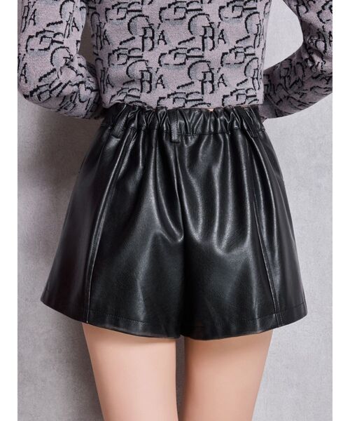 GYDA（ジェイダ） パンツ フェイクレザーレイヤーショートパンツ