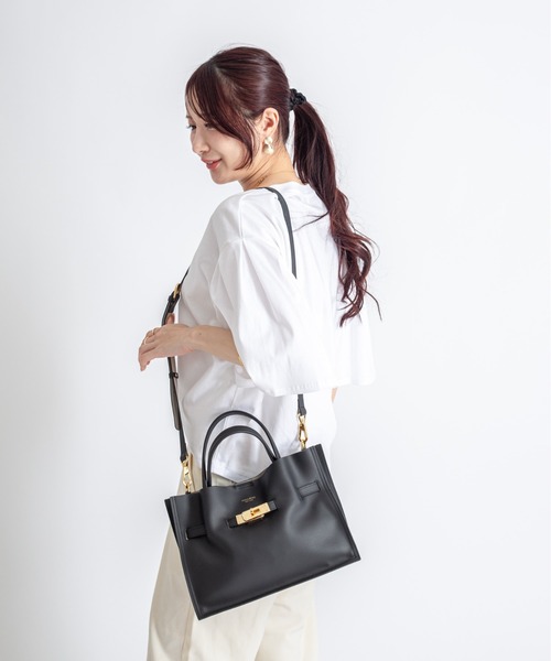 VIOLAd'ORO（ヴィオラドーロ） ショルダーバッグ バッグ 「VIOLAd'ORO