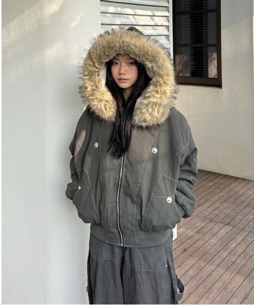 美品　ファー付きジャケット Lateru ジャケット テーラードジャケット フェイクファー付き裏ボア