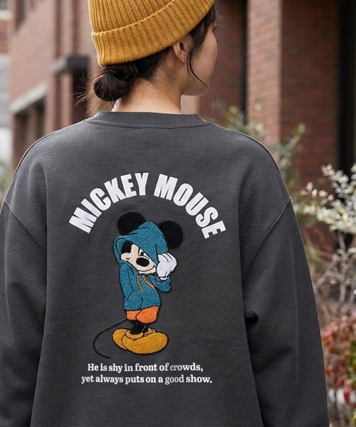 Disney（ディズニー） トレーナー スウェット 「71」「Disney