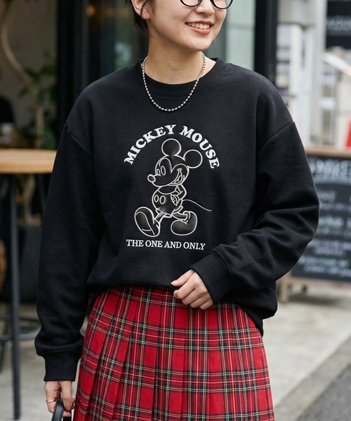 Disney（ディズニー） トレーナー スウェット 「71」「Disney