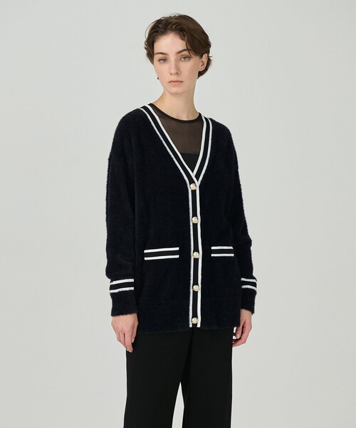 現行完売品✨GRACE CONTINENTAL スカラップニットカーディガン 黒 現行完売品✨GRACE CONTINENTAL スカラップニットカーディガン 黒 グ