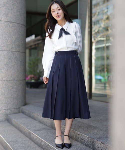 【新品タグ付き】JUSGLITTY サイドベルトミニスカート　紺 JILL by JILL STUART（ジルバイジルスチュアート） スカート サイド