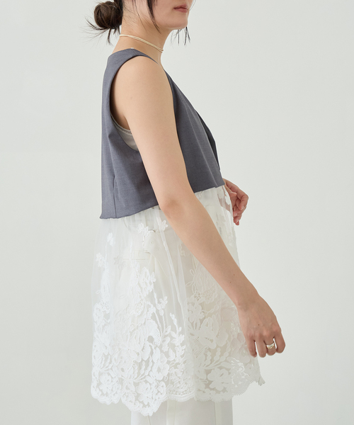 IENA LA BOUCLE チュールレースノースリーブベスト　新品未使用 IENA LA BOUCLE（イエナラブークル） ベスト ジレ チュールレース