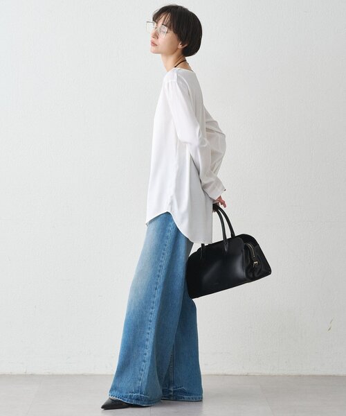 「LOUNGEDRESS」 長袖シャツ FREE オフホワイト レディースの画像