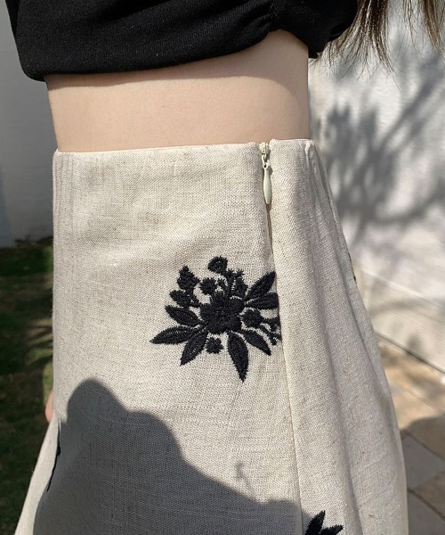 スカート 刺繍レース切り替えAラインスカートの画像