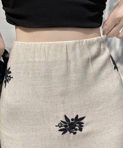スカート 刺繍レース切り替えAラインスカートの画像