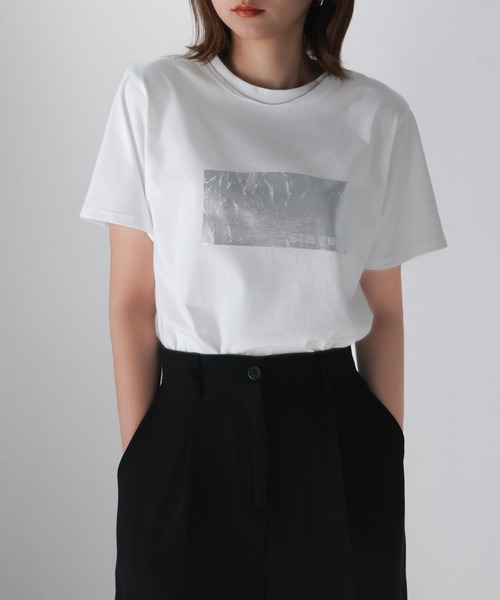 tシャツ 「mily bilet」一点投入でモードなおしゃれ感が漂う。綿100%箔プリントアソートTシャツ レディース | mily bilet | 03