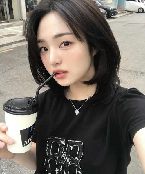 ROCKCAKE★韓国★人気★ Square Logo Crop Top 3色 半袖Tシャツ セール】【日本未発売/WEB限定】ROCKCAKE(ロックケーキ