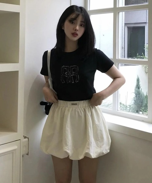 ROCKCAKE★韓国★人気★ Square Logo Crop Top 3色 半袖Tシャツ ROCKCAKE☆韓国☆人気☆Beach Logo Top 3色 ロゴ半袖Tシャツ