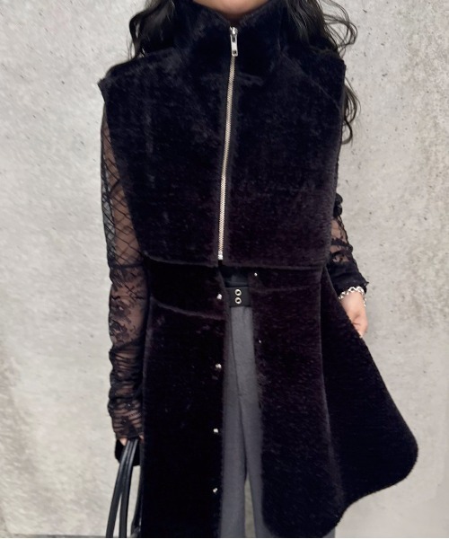 Ameri（アメリ） ベスト ジレ BOA V NECK REVERSIBLE PEPLUM VEST