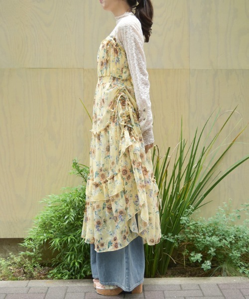 axes femme ワンピース ひまわり柄キャミワンピース : ZOZOTOWN