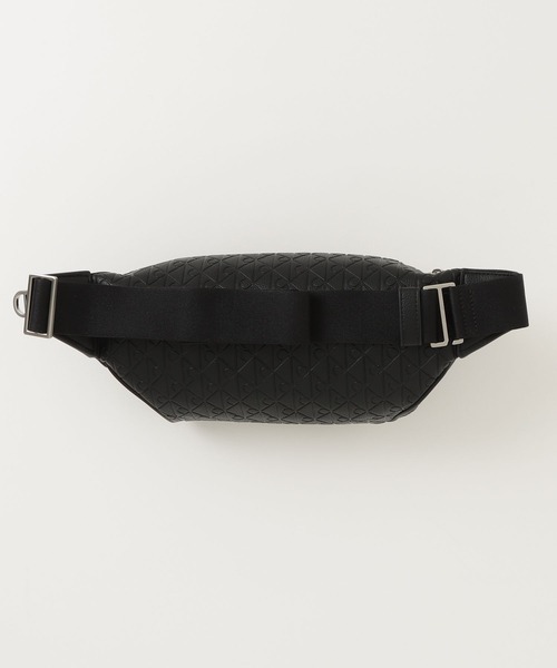 Calvin Klein（カルバン・クライン） ウエストポーチ エンブレム