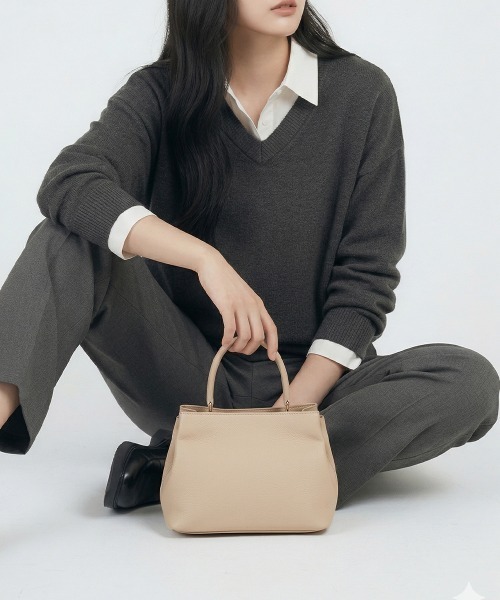 Charis Poche（カリスポシェ） トートバッグ 小さめ ミニ 「本革」2WAY