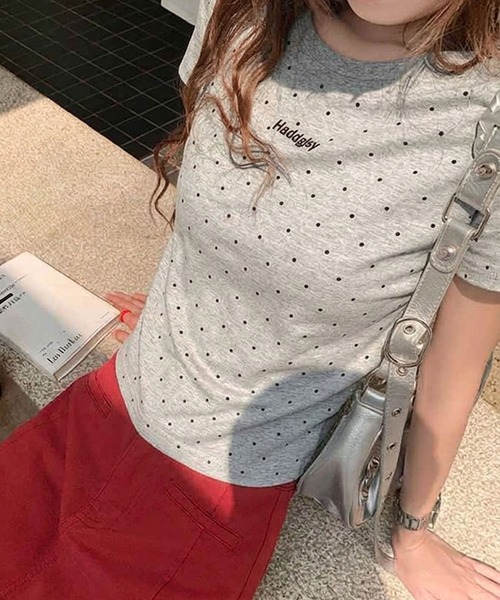 SpRay（スプレイ） tシャツ ドットロゴ刺繍ショートスリーブトップス