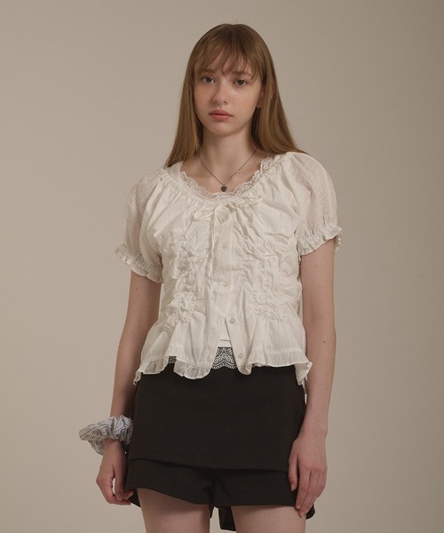 シャツ+ブラウス(半袖+袖なし) W FACE FLOWER JACQUARD SHIRRING TOPS 