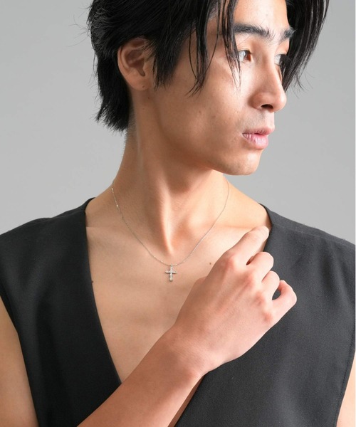 ネックレス “Petite Modern”プチネックレス（ヴィクトリアンクロス）/プラチナ900＆850「LION HEART / ライオンハート」の画像