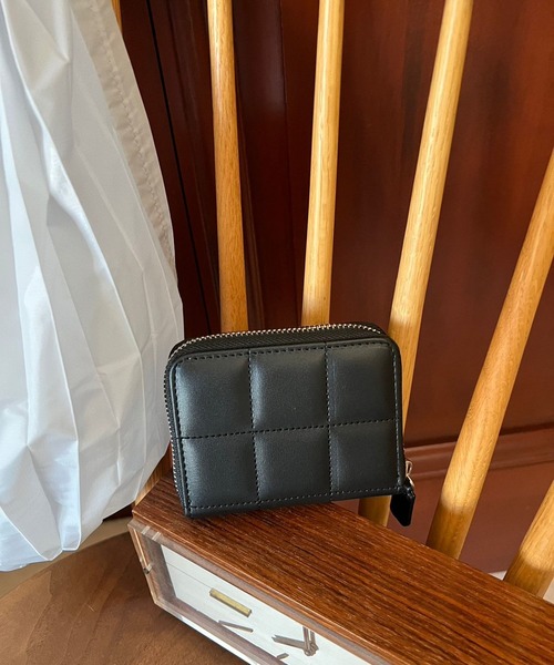 Me%（ミィパーセント） 財布 お札が折れない カードミニサイフ 183061