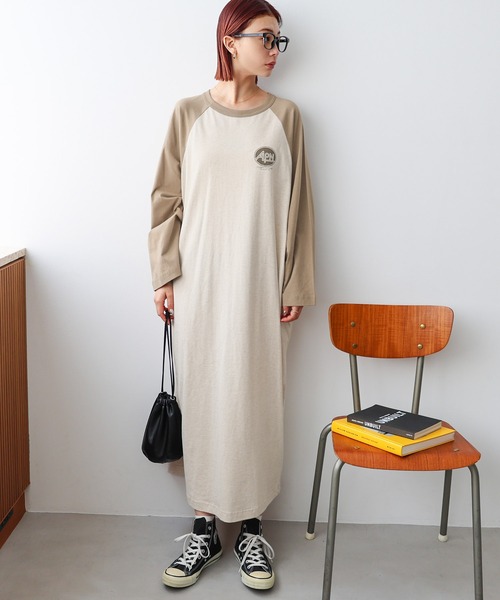 andme（アンドミー） ワンピース 配色ラグラン長袖プリントTシャツ