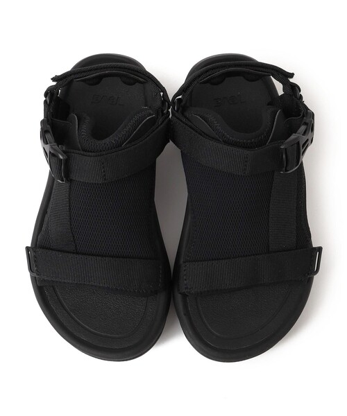 Teva HURRICANE AMPSOLE VOLTスポーツサンダル Teva 春夏の最新モデル！厚底のカバードサンダル「HURRICANE