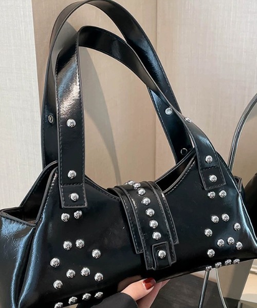 Chick ショルダーバッグ バッグ Stud Design Square Bag/スタッズ