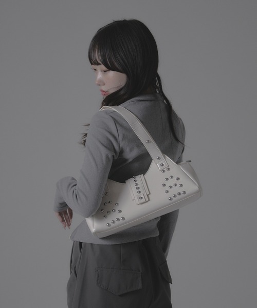 Chick ショルダーバッグ バッグ Stud Design Square Bag/スタッズ