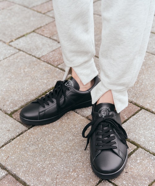 「London Shoe Make」 ローカットスニーカー 24.5cm ブラック メンズ_画像3