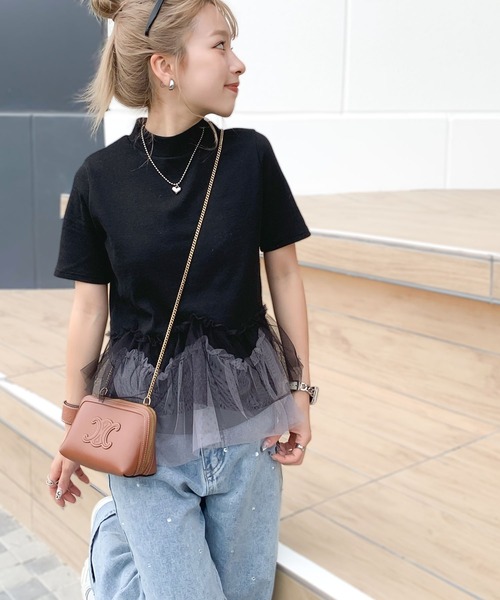 tシャツ 甘さの中にカジュアル要素も取り入れた1枚。チュールフリルモックネックTシャツ レディース | classicalelf | 18