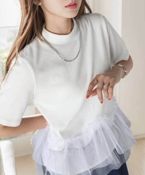 tシャツ 甘さの中にカジュアル要素も取り入れた1枚。チュールフリルモックネックTシャツ レディース | classicalelf | 11