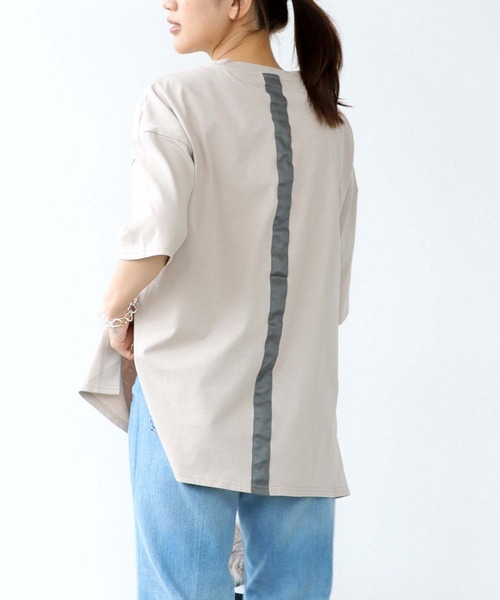 tシャツ エンボスロゴ バックテープ Tシャツ レディース