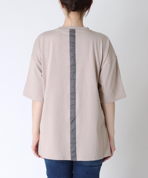 tシャツ エンボスバックジップTEE レディース DouDou tシャツ エンボスバックジップTEE レディース : ZOZOTOWN
