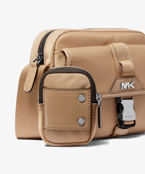 MICHAEL KORS ショルダーバッグ BROOKLYN リサイクルナイロン  