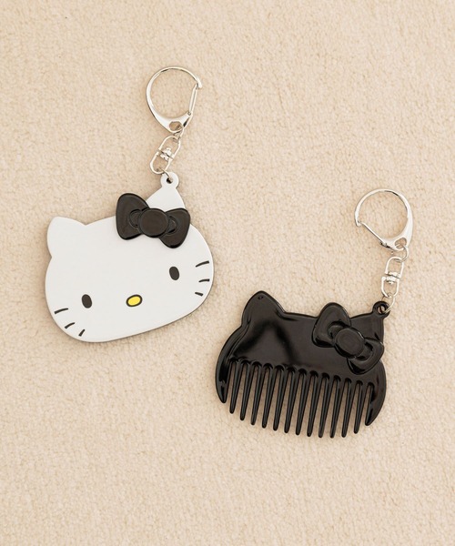 Me% キーホルダー 「HELLO KITTY」ミラーチャーム 323080