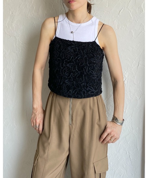 She's Closet ベスト ジレ 夏 ショート丈クロップド 花柄刺繍 ベロア