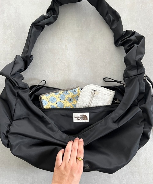 THE NORTH FACE ショルダーバッグ バッグ 国内未発売 FACE(ザ