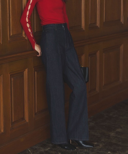 ánuans ブルー ストレートデニム anuans（アニュアンス）の「Slim straight denim/スリムストレート