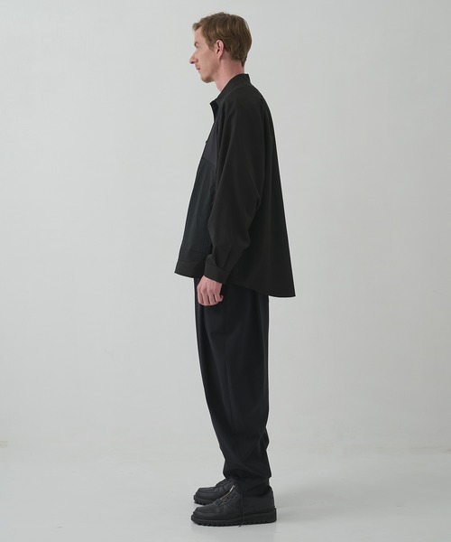 シャツ 「White Mountaineering / ホワイトマウンテニアリング」MULTI POCKET SHIRT メンズの画像
