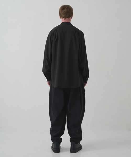 シャツ 「White Mountaineering / ホワイトマウンテニアリング」MULTI POCKET SHIRT メンズの画像