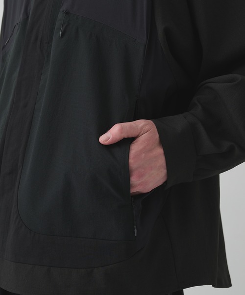 シャツ 「White Mountaineering / ホワイトマウンテニアリング」MULTI POCKET SHIRT メンズの画像