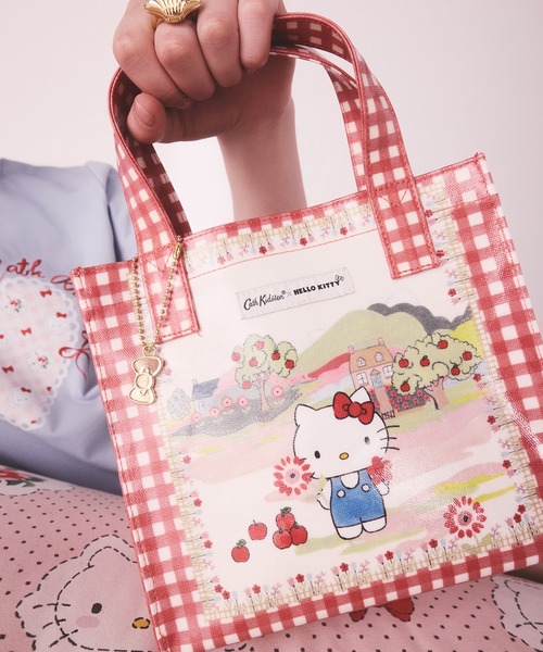 Cath Kidston ×Hello Kittyスモールブックバッグ Cath Kidston（キャス・キッドソン） ハンドバッグ × Hello Kitty