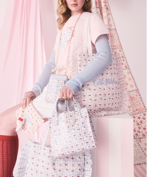Cath Kidston（キャス・キッドソン） ハンドバッグ × Hello Kitty