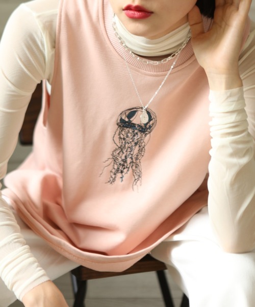 Needles トレーナー S ベージュ 蝶刺繍 needles ホワイト Tシャツ S 蝶刺繍 - メルカリ