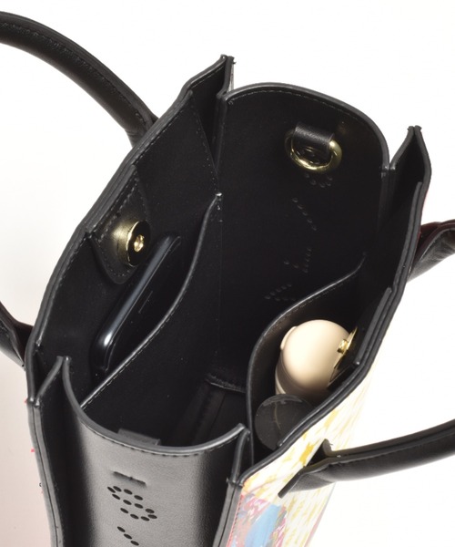 SILNA minacolo ショルダーバッグ バッグ DOKKA vivid / デュッカ