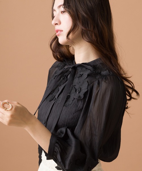 Audie a Muses（オーディア ミューズ） ブラウス シャツ 「人気のため